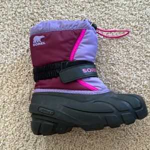 Sorel girls purple snow boots size 12